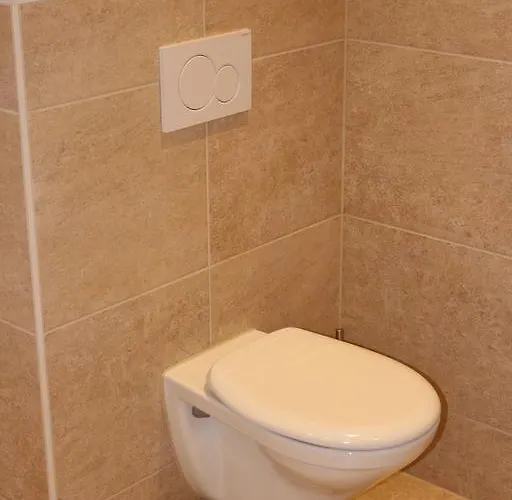 Falch Simone شقة *