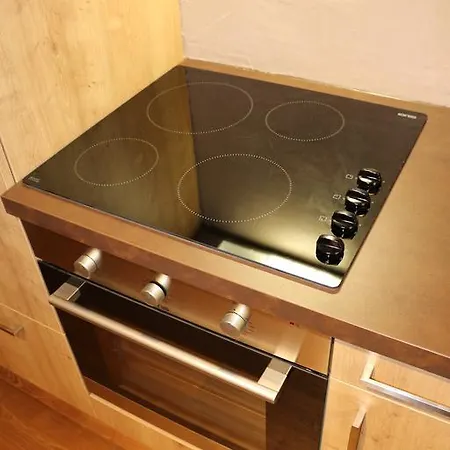 Falch Simone アパート サンクト・アントン・アム・アールベルク