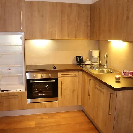 Falch Simone アパート サンクト・アントン・アム・アールベルク